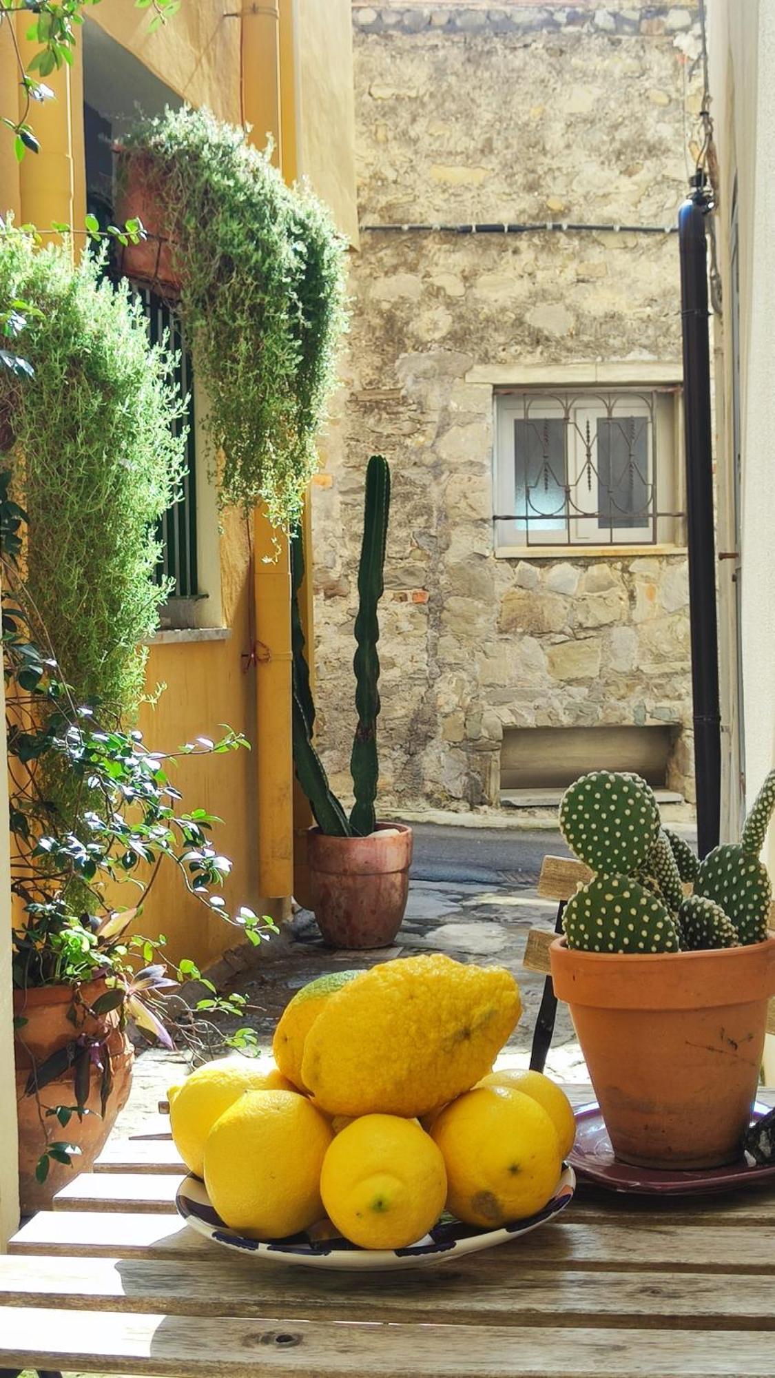 Casa Don Michele Apartment Letojanni Exterior photo